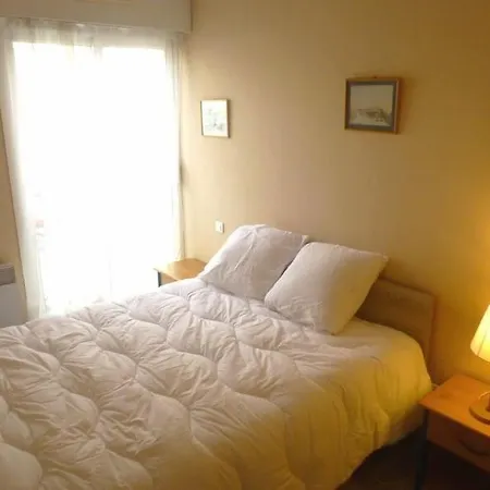 Pontaillac: Bel Acces Direct Plage Et Centre Apartamento